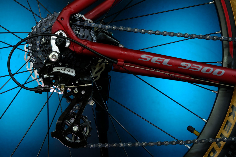 LORAK Sel 9300 Матовый Красный/Серый 18р (на рост 163-179)